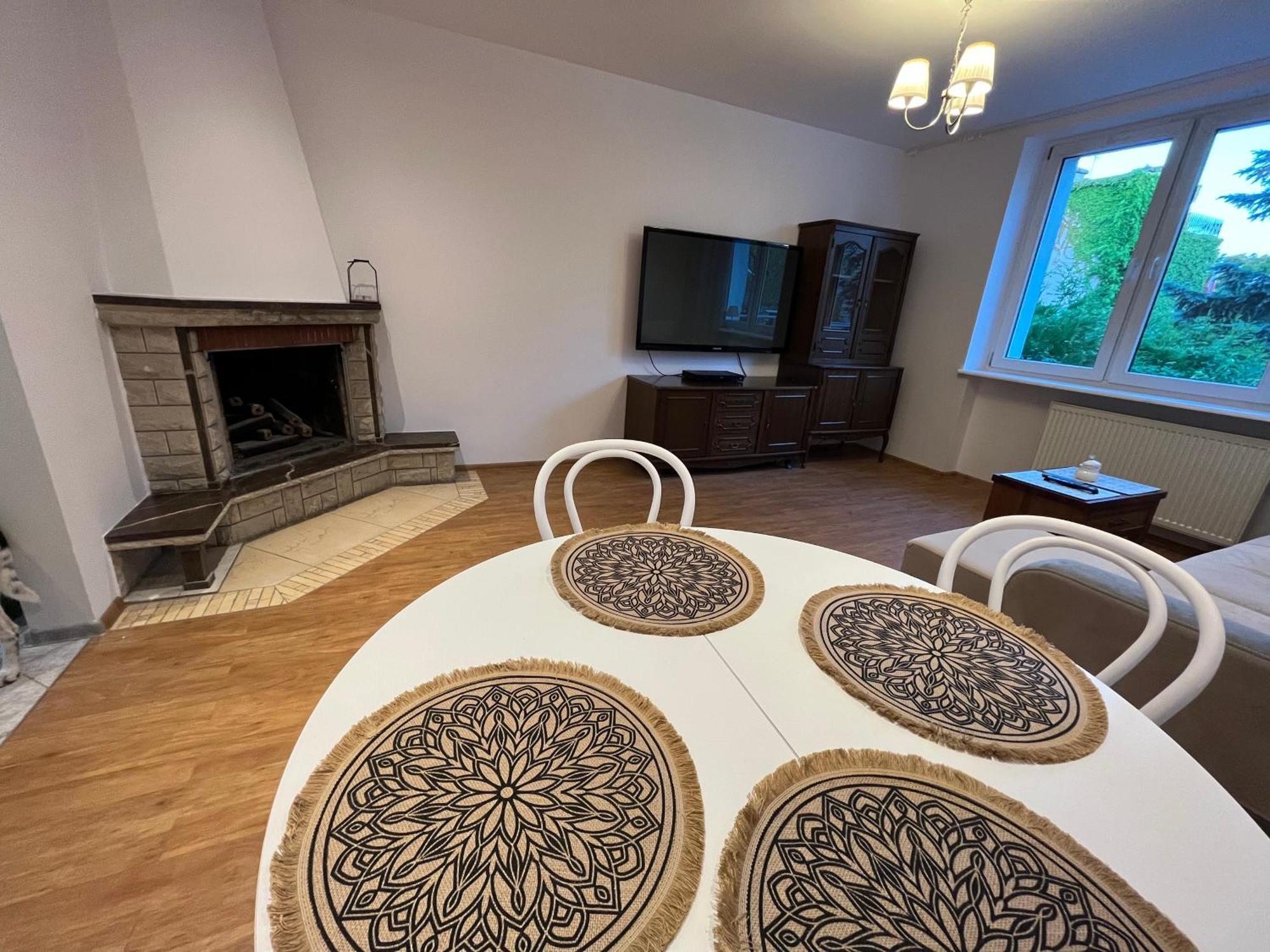 Apartamenty 2-Pokojowe Przy Molo Z Balkonami Gdyně Exteriér fotografie