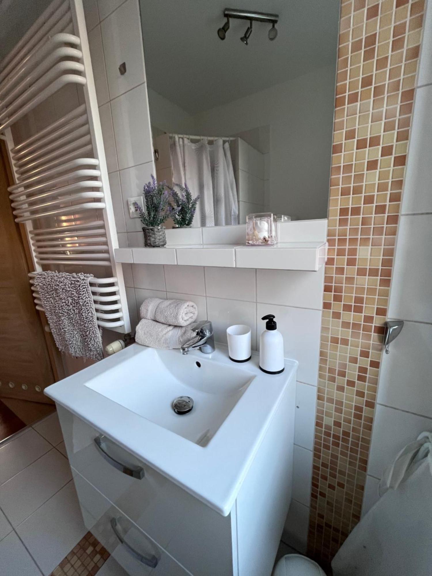 Apartamenty 2-Pokojowe Przy Molo Z Balkonami Gdyně Exteriér fotografie